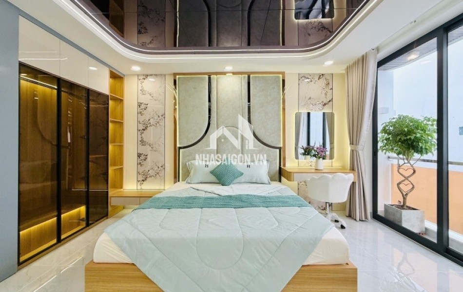 Bán nhà 55m2 Ngang 4 Nở Hậu 4,2m x 13,2m Phạm Văn Chiêu Gò Vấp 6tỷ680